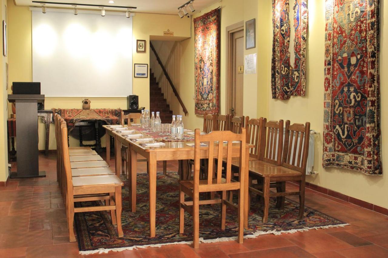 Hotel Silk Road 3*